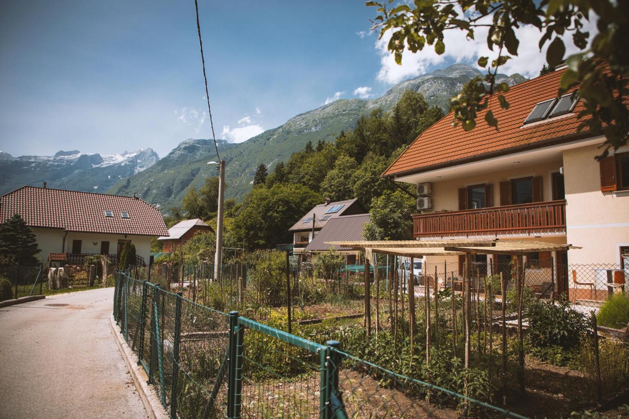 4 Sheeps Apartments Bovec Exterior foto